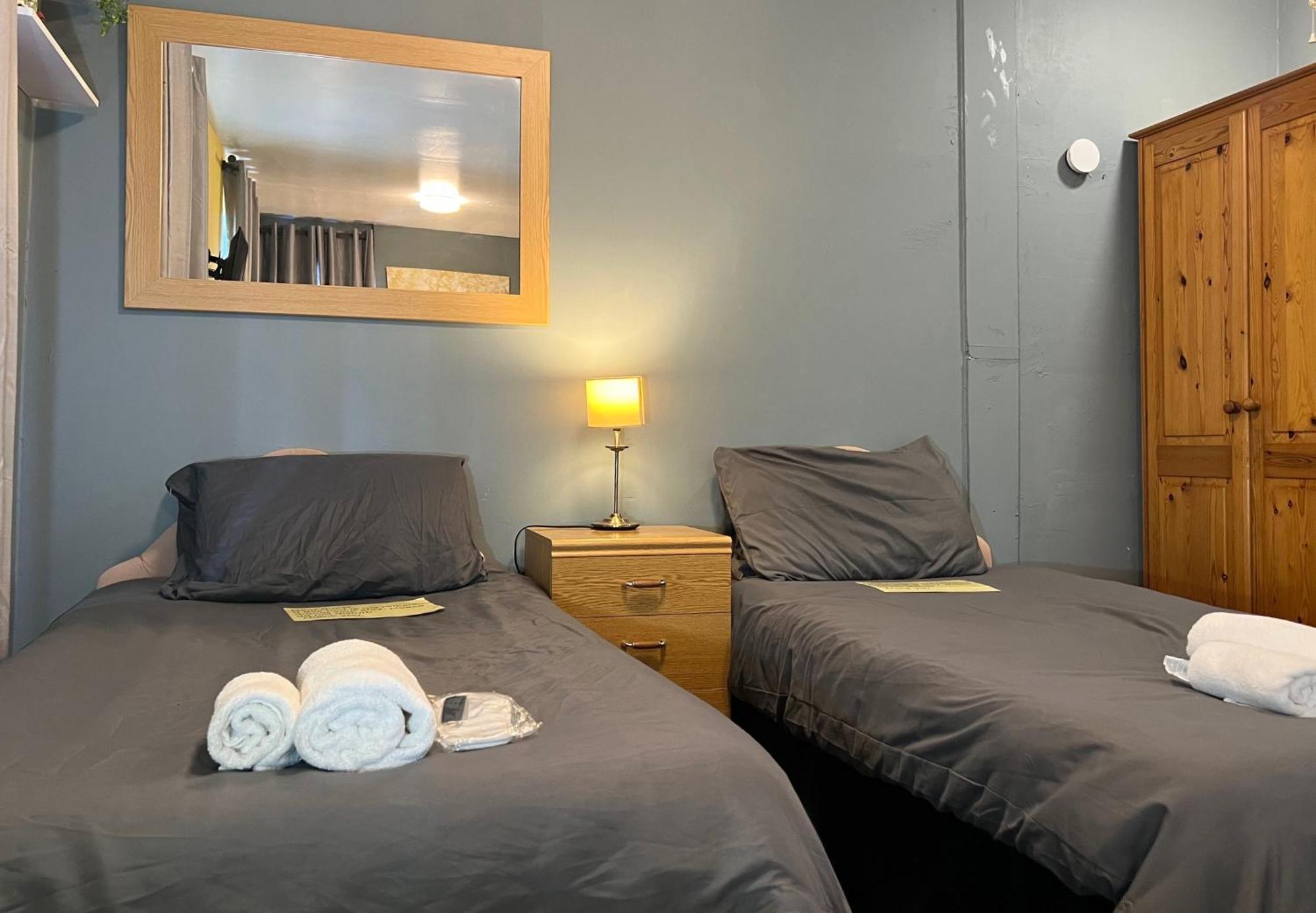 Self Check In Room Accommodation Only The Castle, Coldstream Exterior foto
