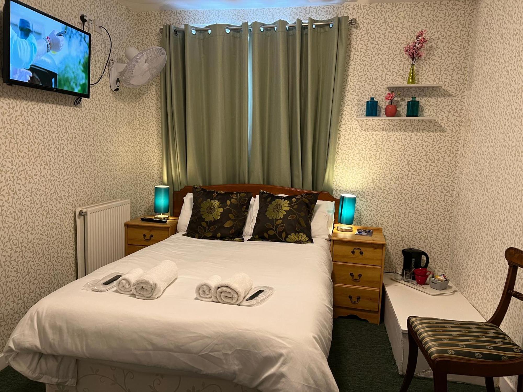 Self Check In Room Accommodation Only The Castle, Coldstream Exterior foto