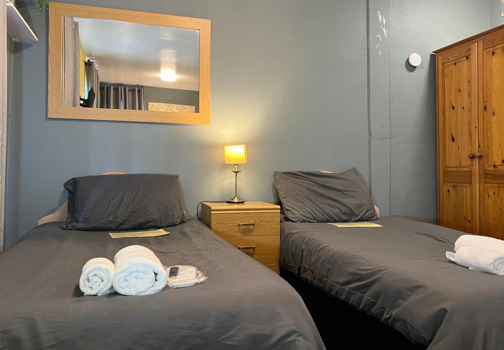 Self Check In Room Accommodation Only The Castle, Coldstream Exterior foto